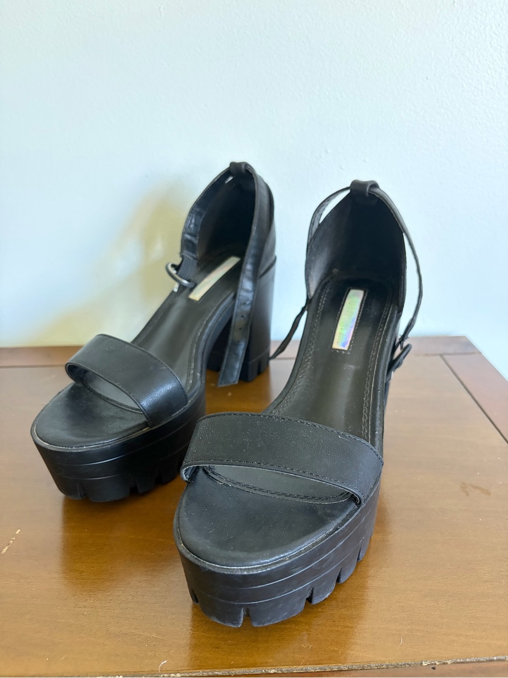 Liliana Black Chunky Platform Block Heel Sandals